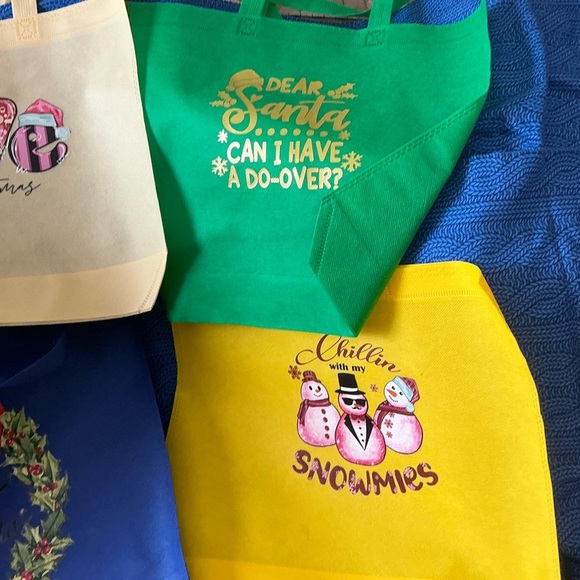 Hand Pressed Set of 4 Holiday Reusable Gift Bags! - Picture 3 of 4